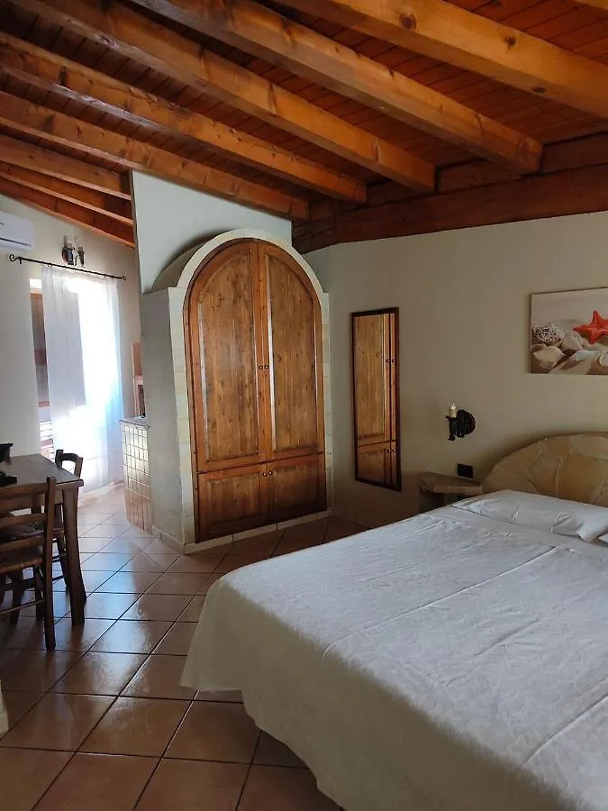 Apartment Appartamenti La Risacca Lampedusa